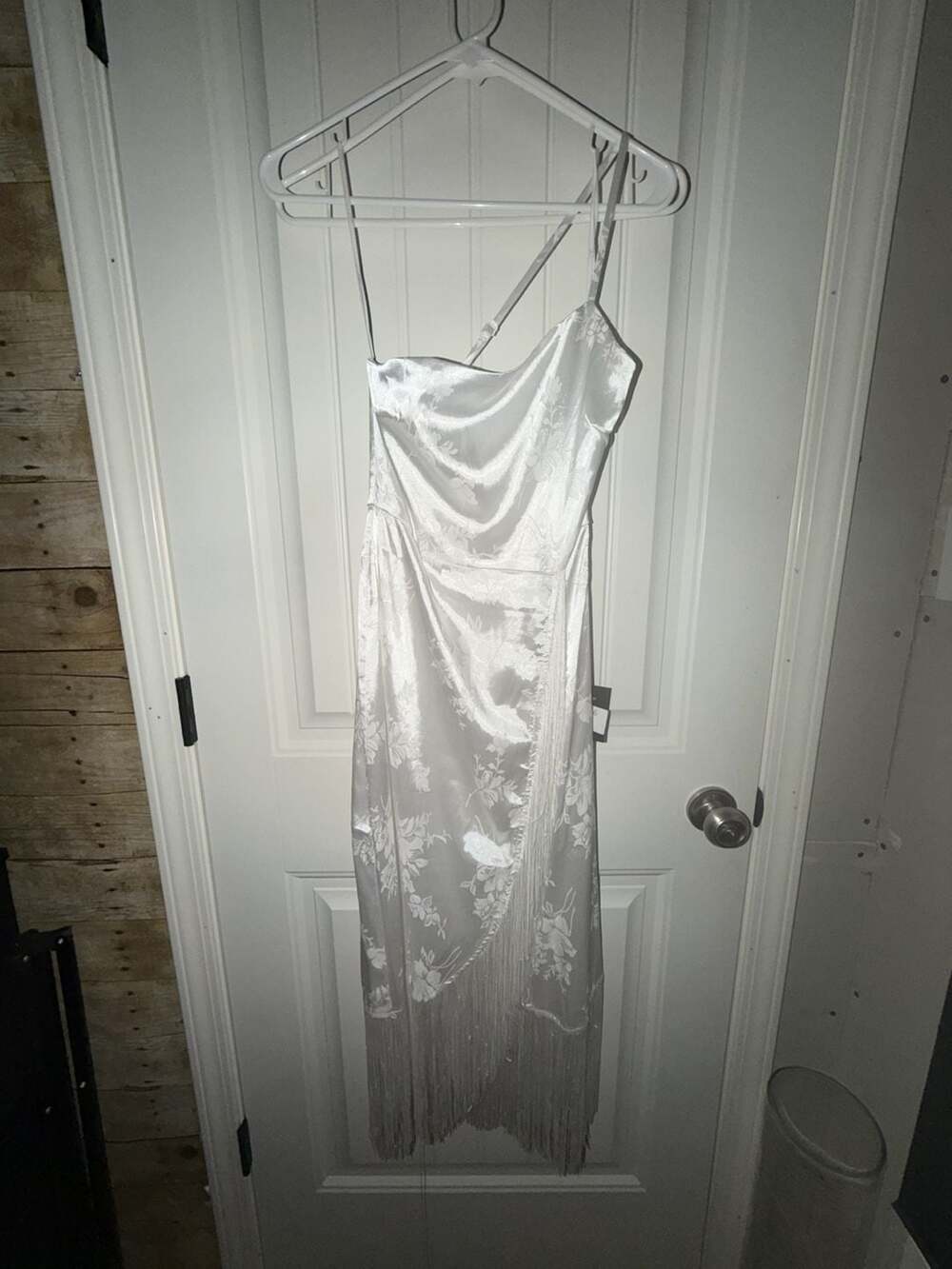 Lulus On The Dance Floor White Floral Jacquard Fringe Midi Dress